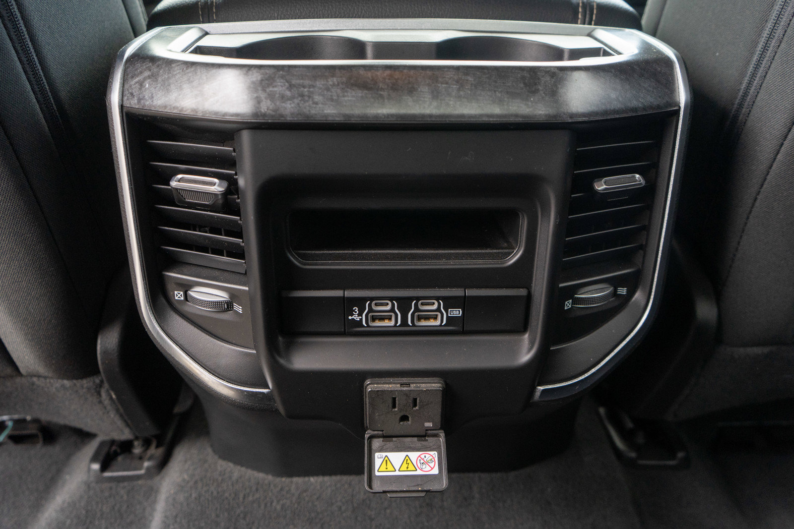 Used 2019 RAM 1500 Big Horn AWD/4WD image 31