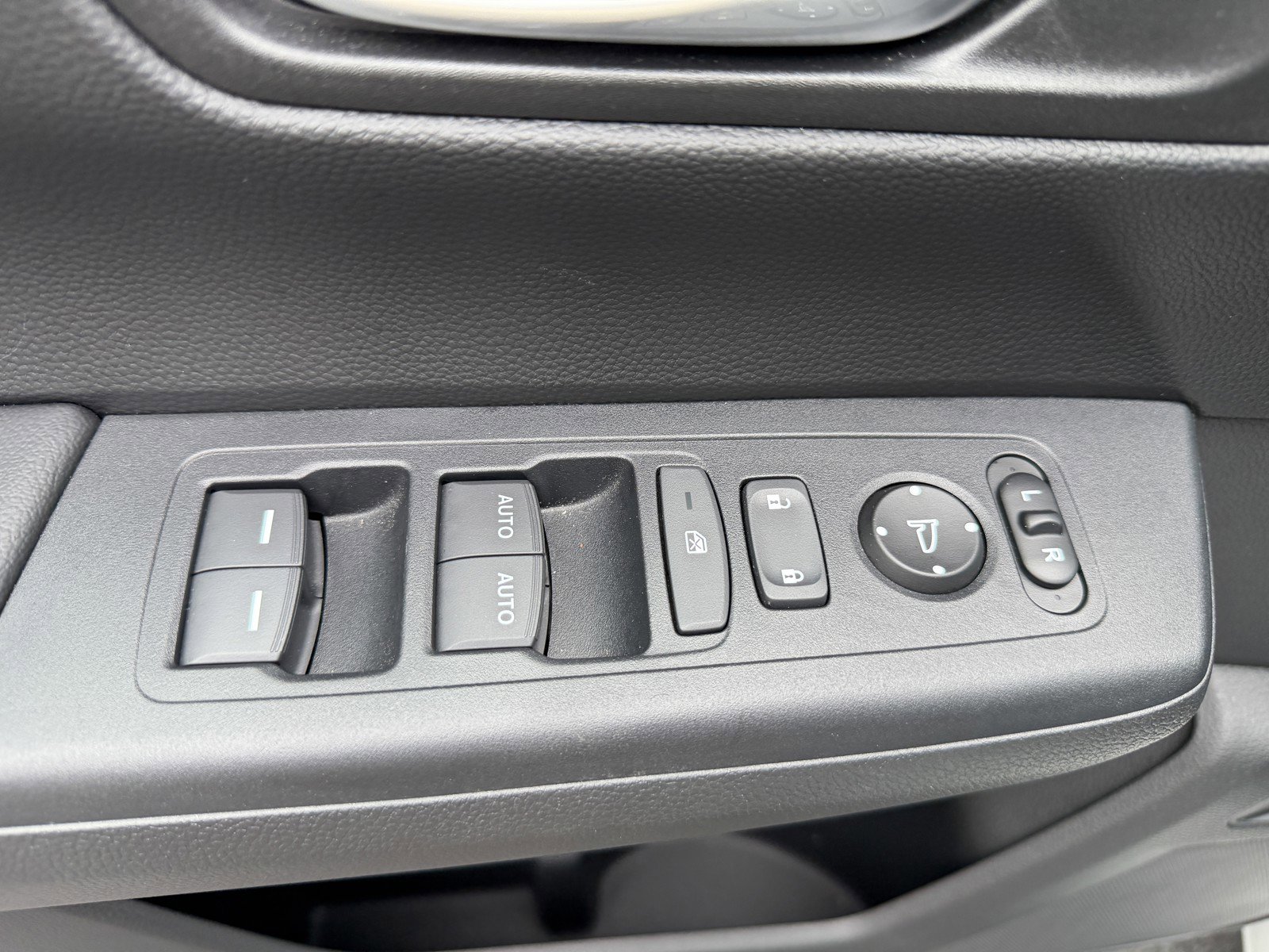 Used 2024 Honda CR-V Sport image 20