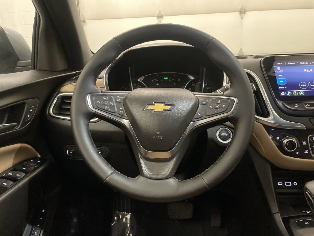Used 2024 Chevrolet Equinox Premier AWD/4WD image 5