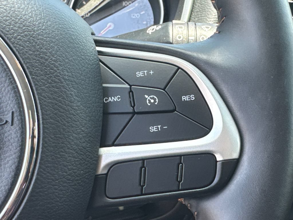 Used 2019 Jeep Compass Limited FWD image 25