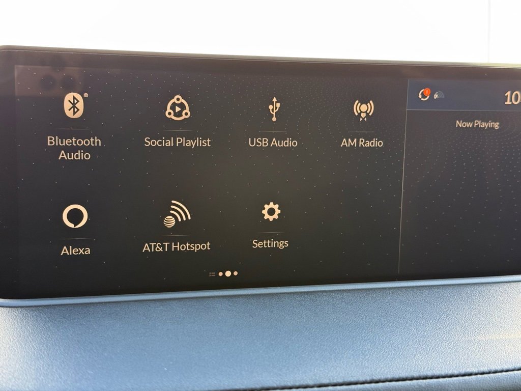 Used 2023 Acura MDX FWD w/ Technology Package image 12