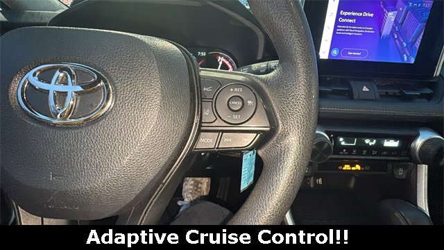 Used 2024 Toyota RAV4 LE image 5