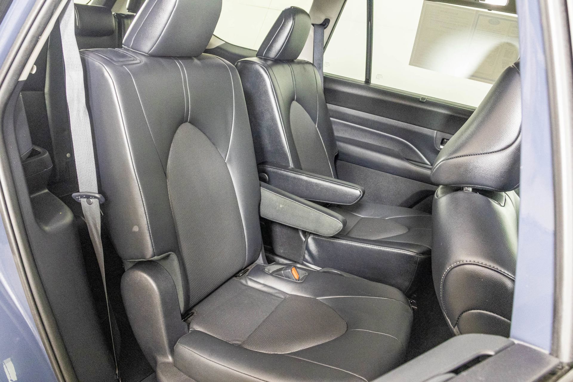 Used 2024 Toyota Grand Highlander XLE image 43