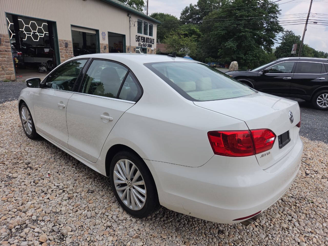Used 2012 Volkswagen Jetta SEL FWD image 5