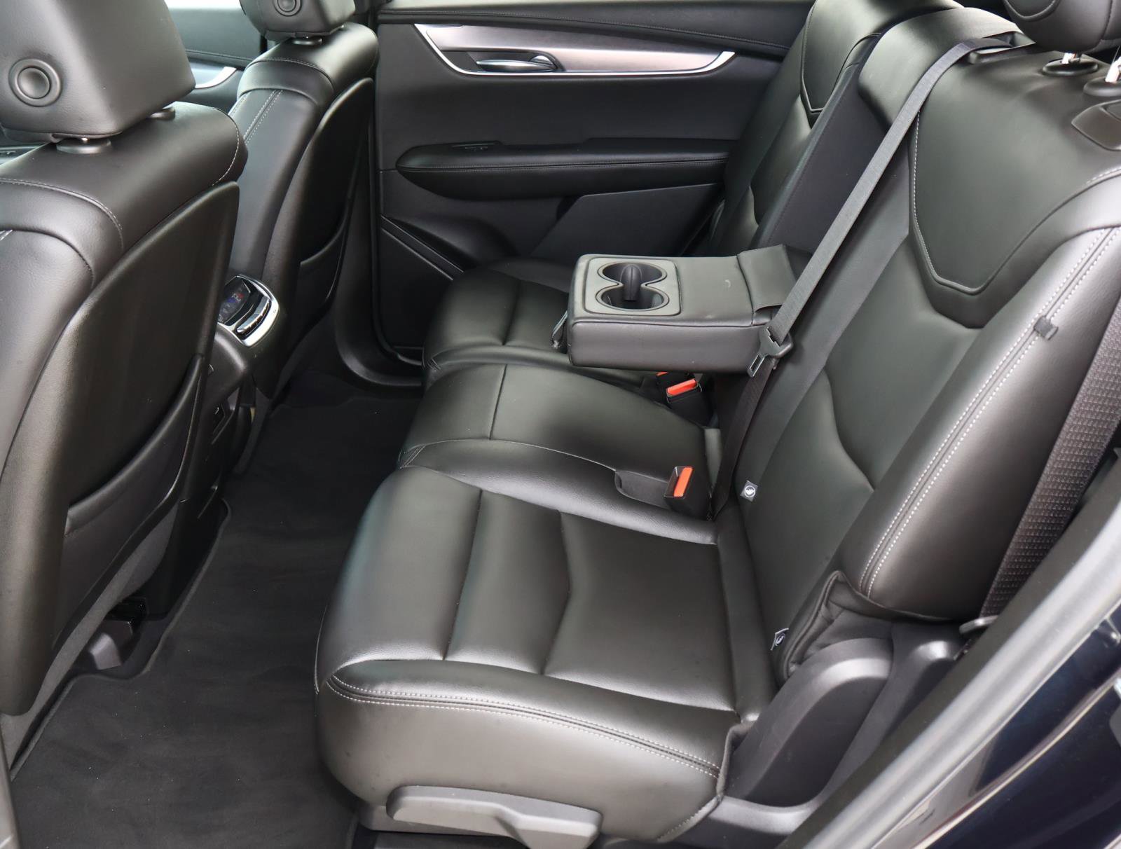 Used 2022 Cadillac XT6 Luxury FWD image 23