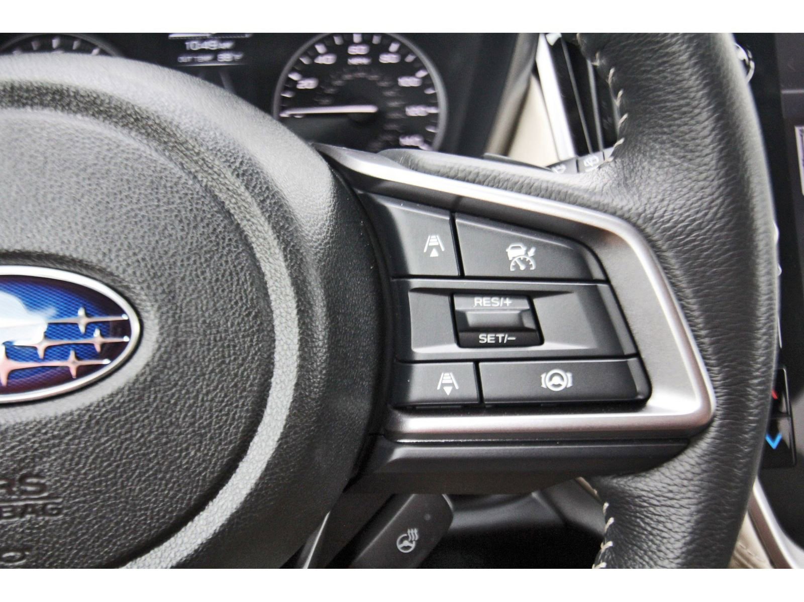Certified 2025 Subaru Outback Limited AWD/4WD image 16