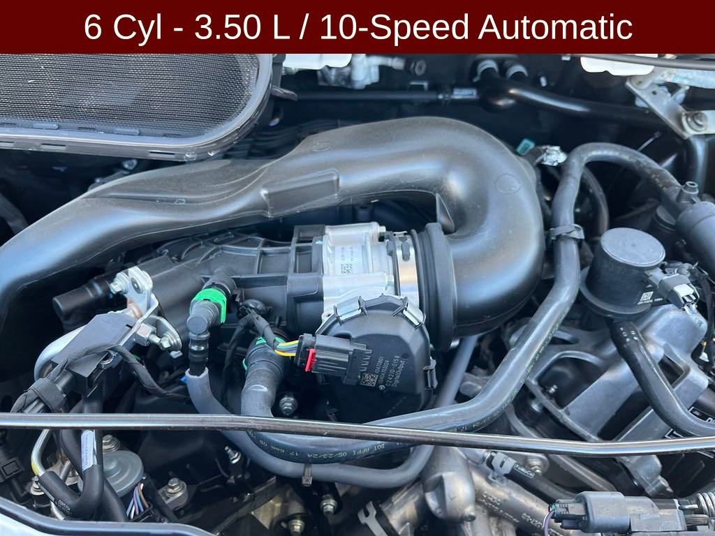 Used 2024 Ford Transit 250 image 4