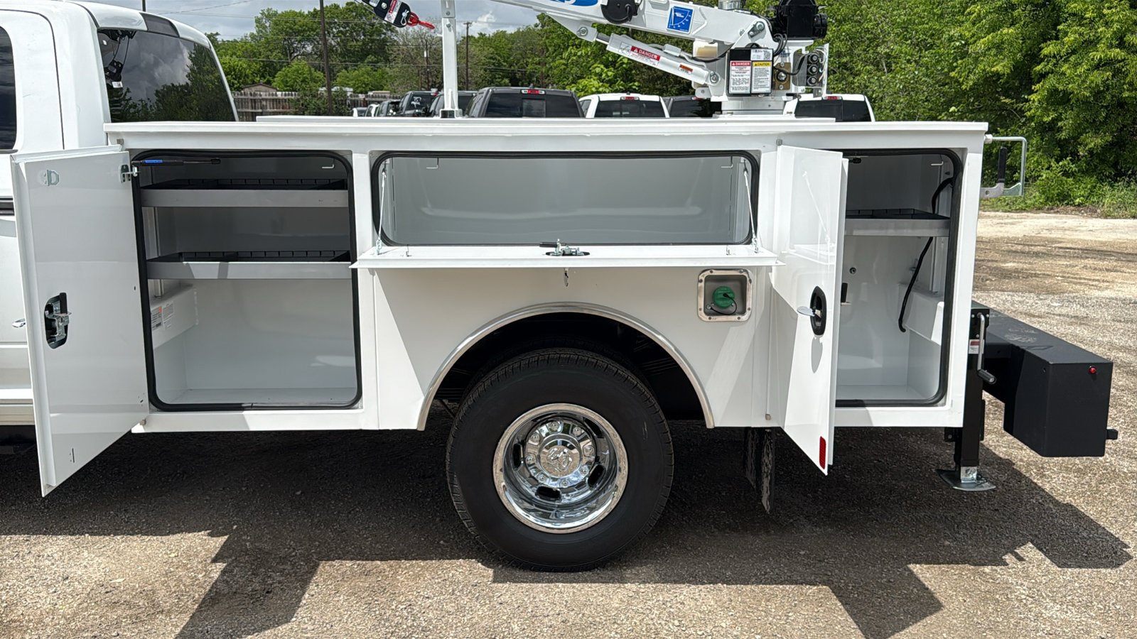 New 2026 RAM 3500 Tradesman w/ Chrome Appearance Group A AWD/4WD image 11