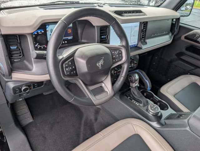 Used 2024 Ford Bronco Wildtrak AWD/4WD image 5