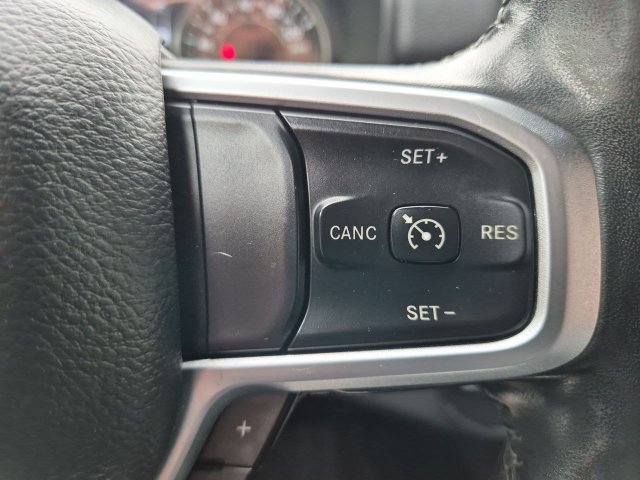 Used 2019 RAM 1500 Big Horn AWD/4WD image 14