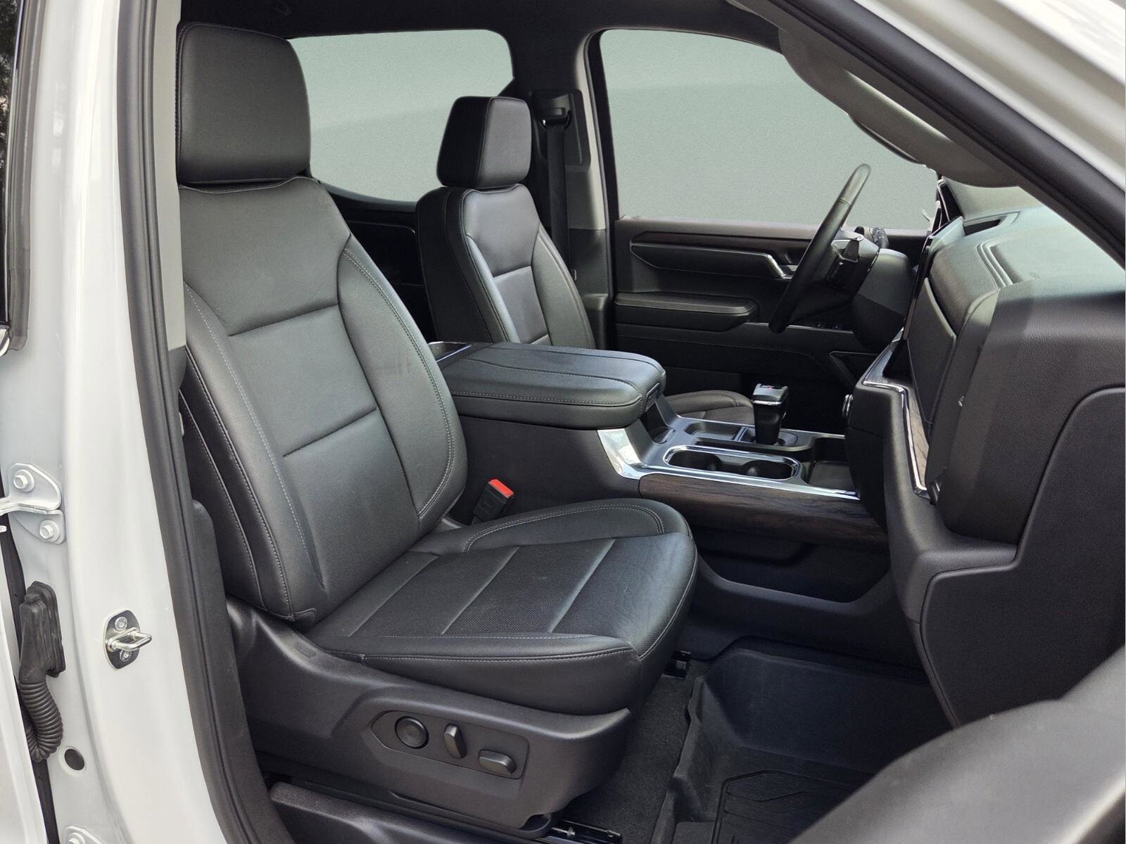 Used 2024 GMC Sierra 1500 SLT w/ SLT Premium Plus Package AWD/4WD image 21
