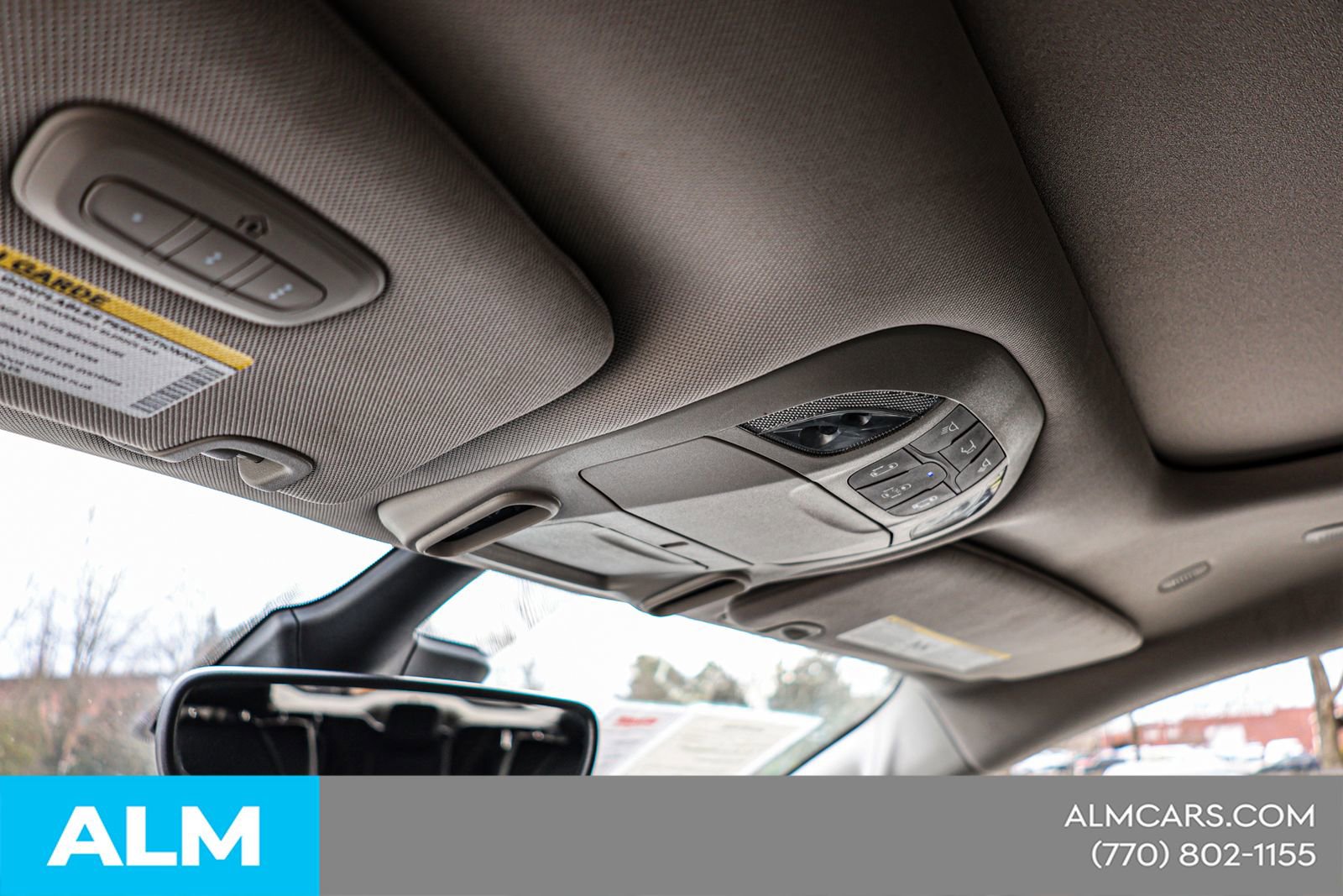 Used 2023 Chrysler Pacifica Limited image 46