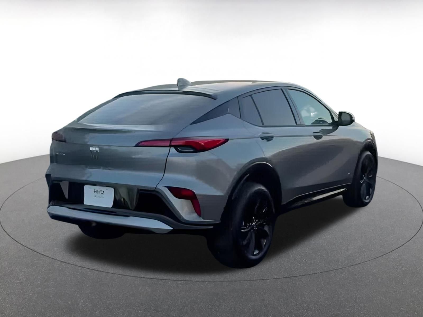 Used 2025 Buick Envista Sport Touring image 14