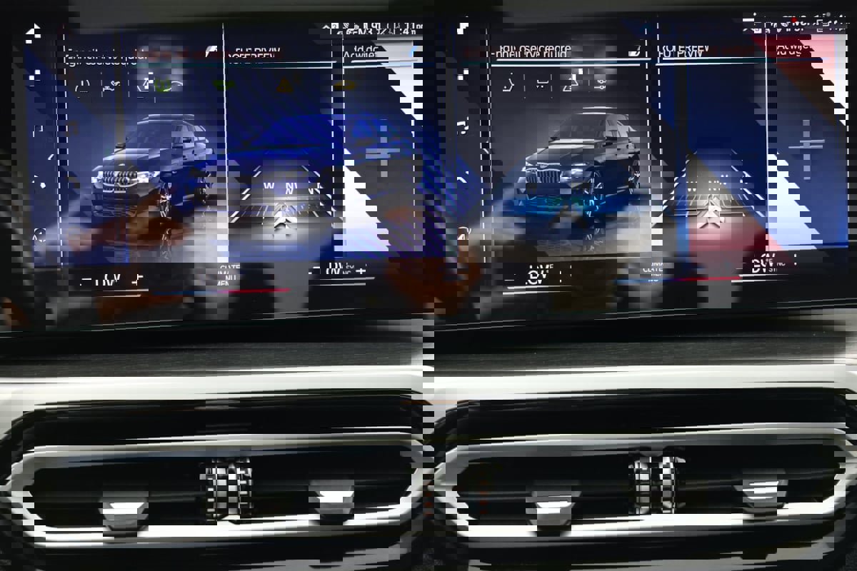 Used 2023 BMW 330e w/ M Sport Package image 52