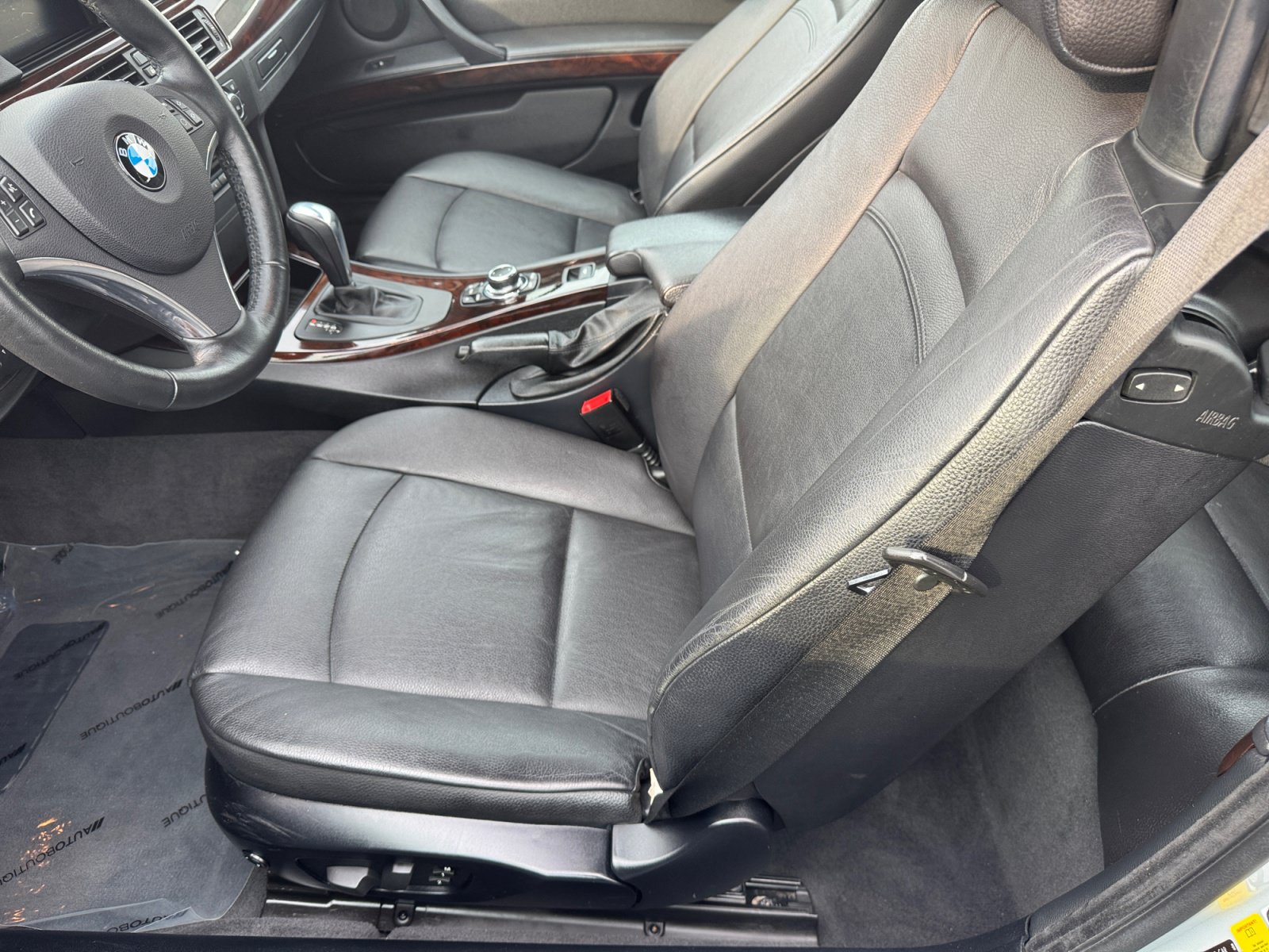 Used 2012 BMW 328i Convertible RWD image 12