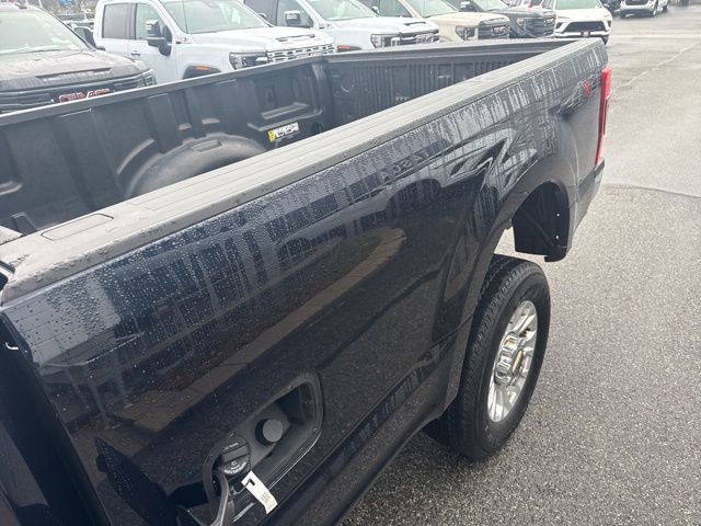 Used 2022 Ford F350 XLT w/ Snow Plow Prep Package image 31