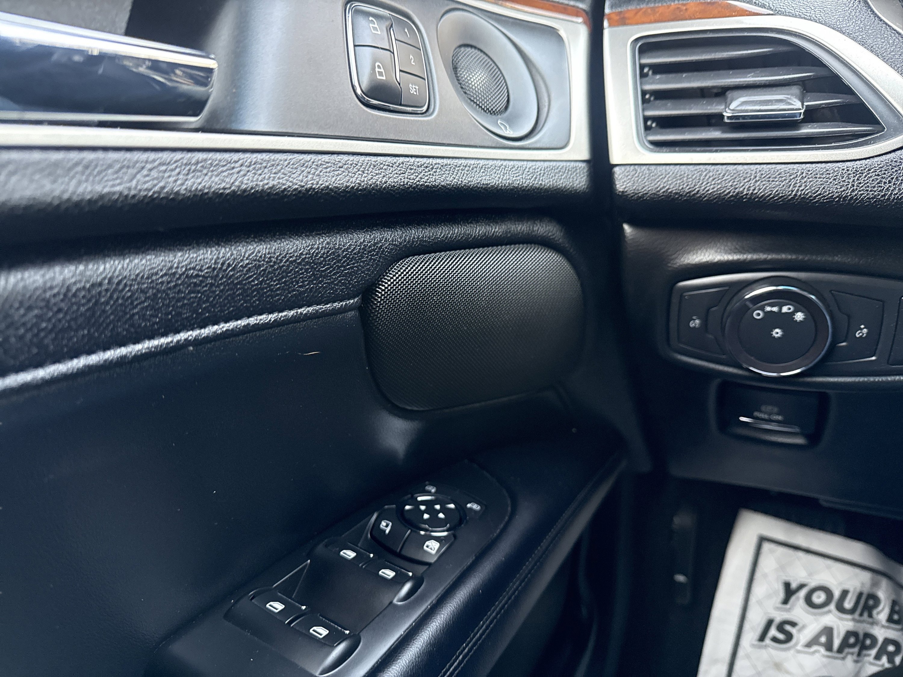 Used 2019 Lincoln MKZ Reserve w/ Reserve Plus Package image 21