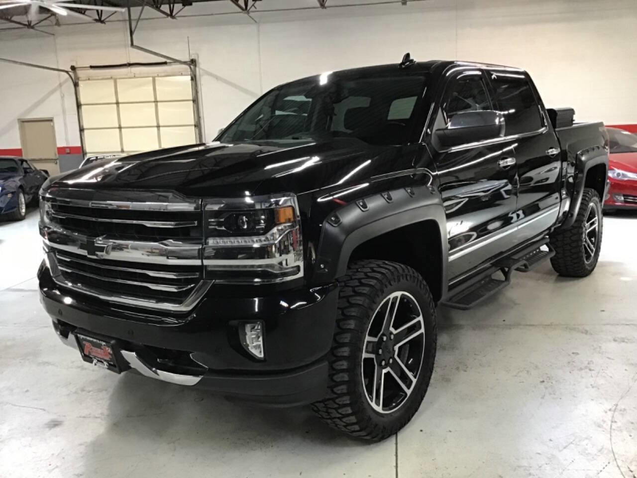Used 2017 Chevrolet Silverado 1500 High Country AWD/4WD image 1