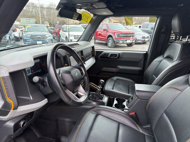 Used 2023 Ford Bronco Badlands image 11