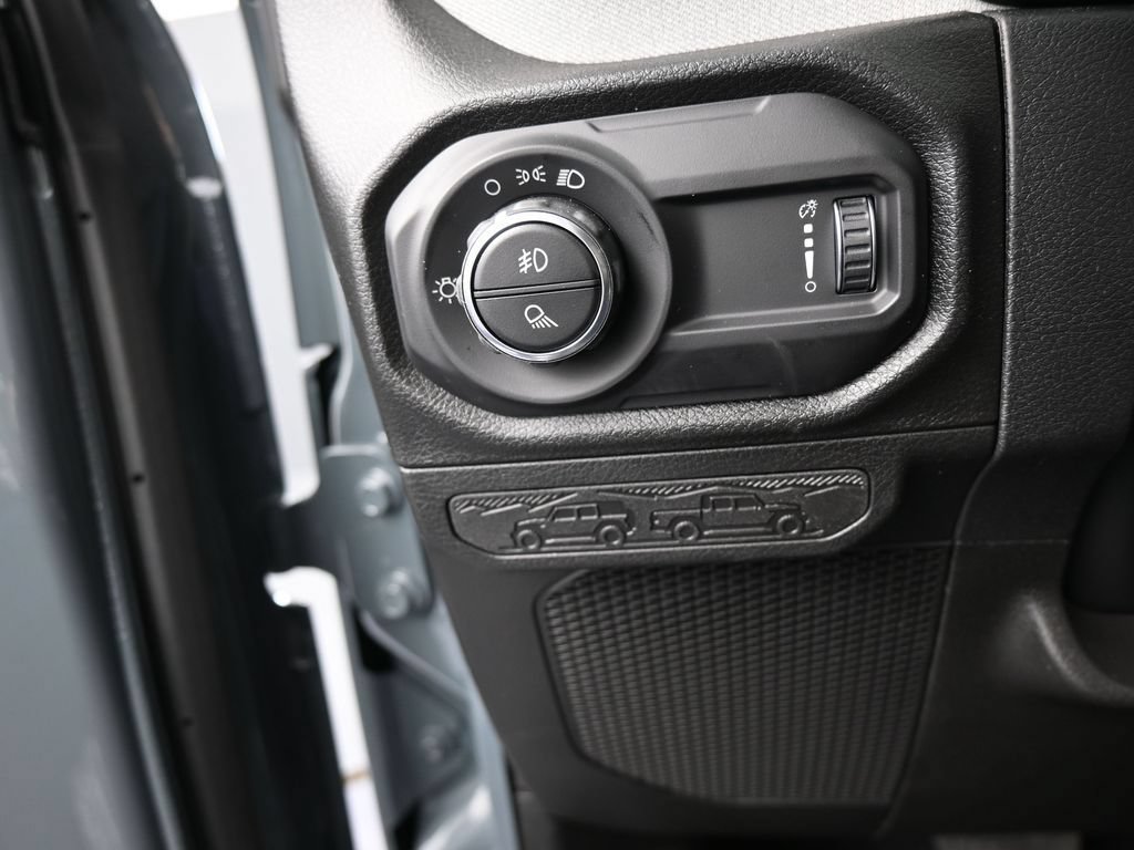 New 2026 Jeep Gladiator Sport AWD/4WD image 24