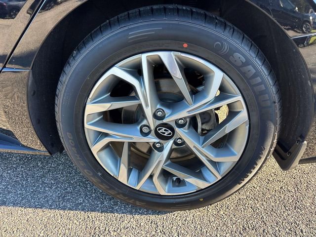 Used 2023 Hyundai Sonata SEL w/ Convenience Package image 6