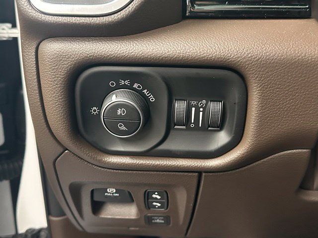 New 2026 RAM 1500 Laramie w/ Advanced Safety Group II AWD/4WD image 14