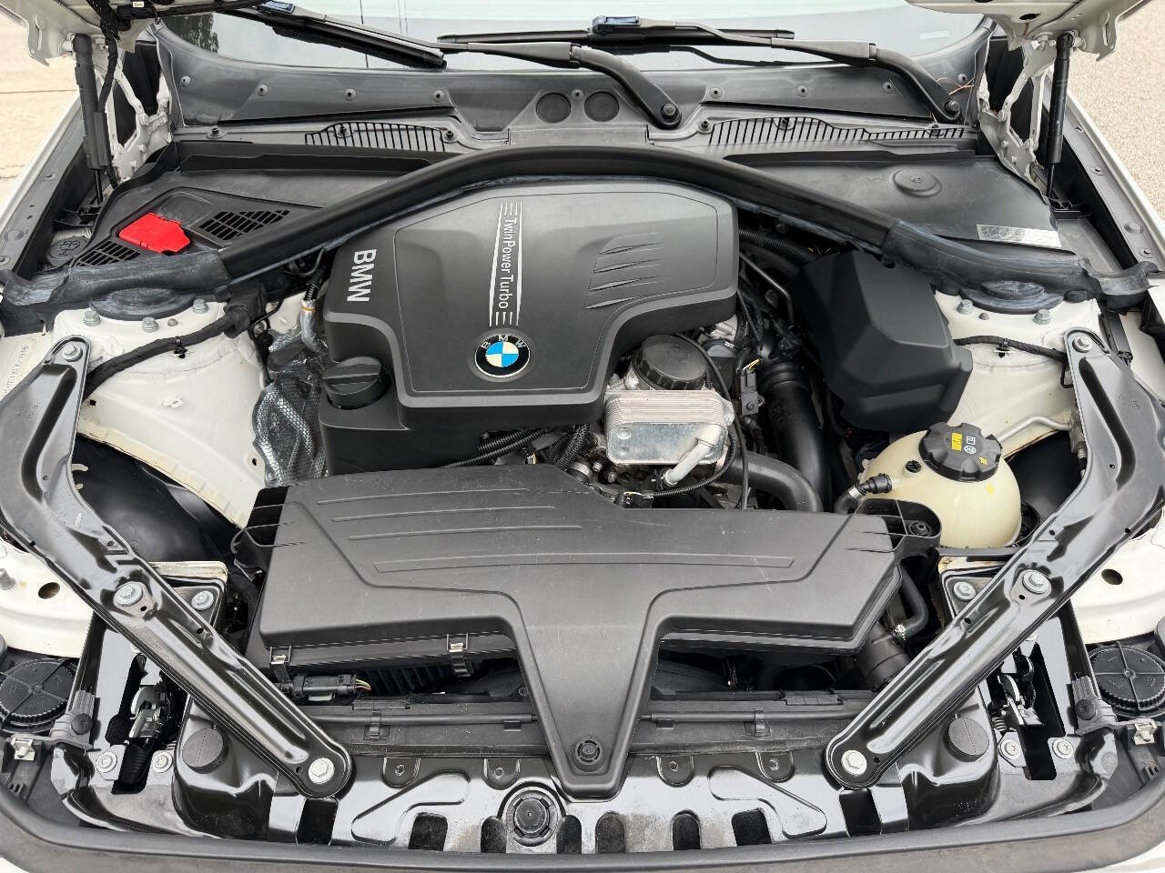 Used 2016 BMW 228i Convertible image 19