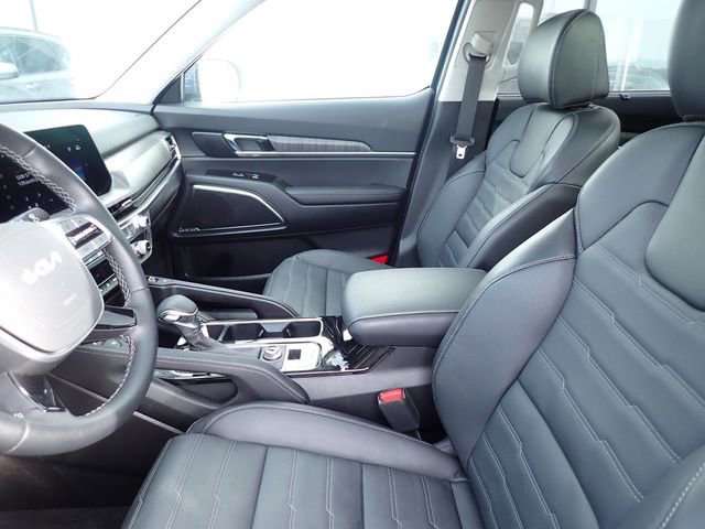 Used 2025 Kia Telluride SX Prestige image 8