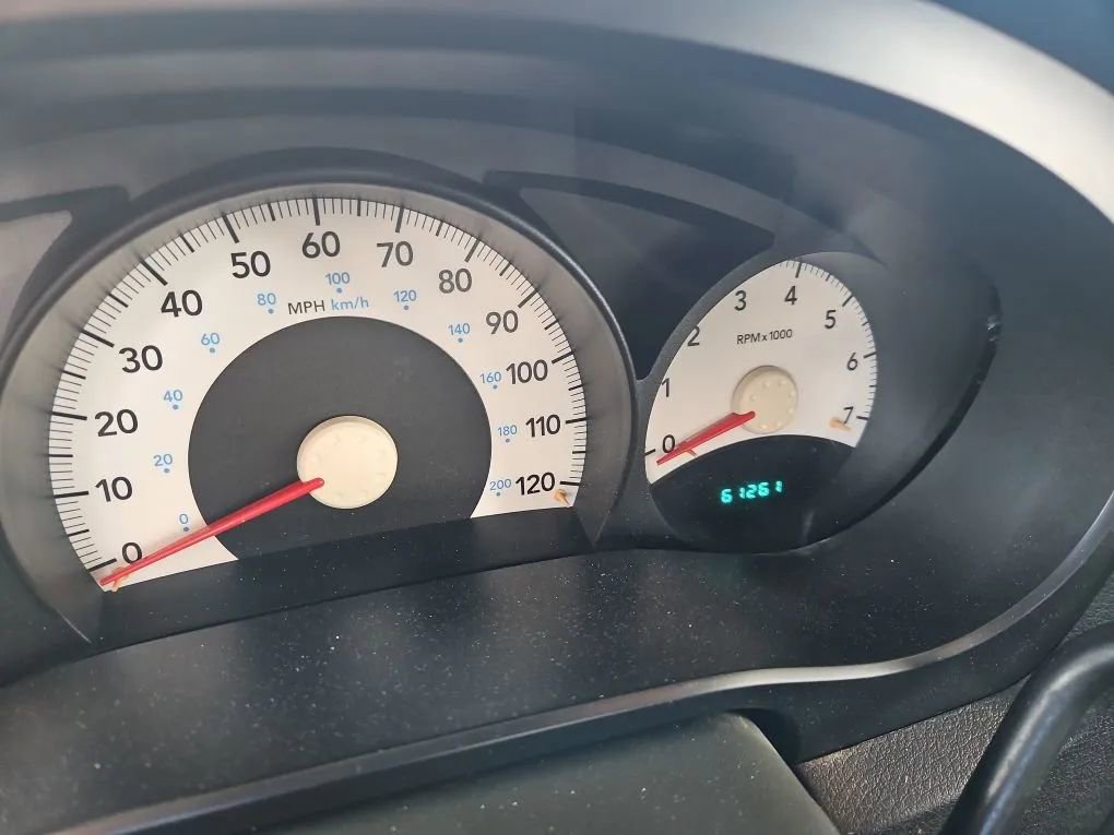 Used 2007 Mitsubishi Raider LS image 25