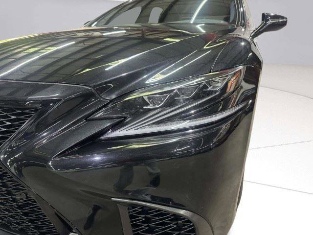 Used 2018 Lexus LS 500 F Sport w/ Accessory Package (Z1) AWD/4WD image 9