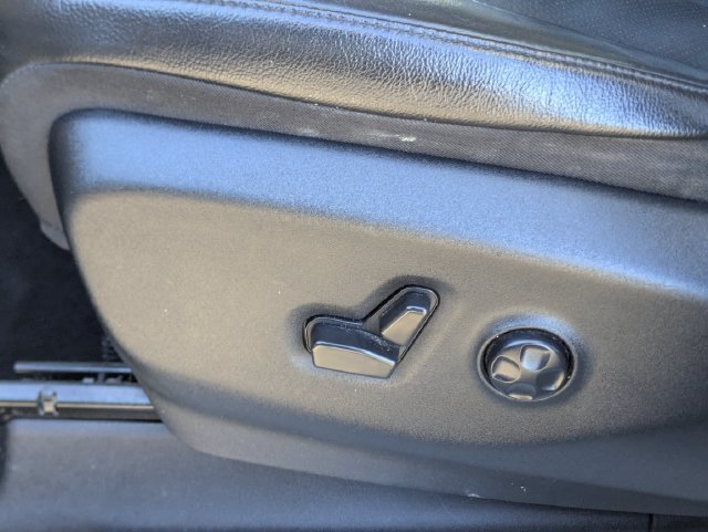 Used 2022 Chrysler Pacifica Touring-L FWD image 24