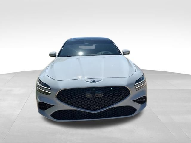 Used 2022 Genesis G70 3.3T RWD image 8
