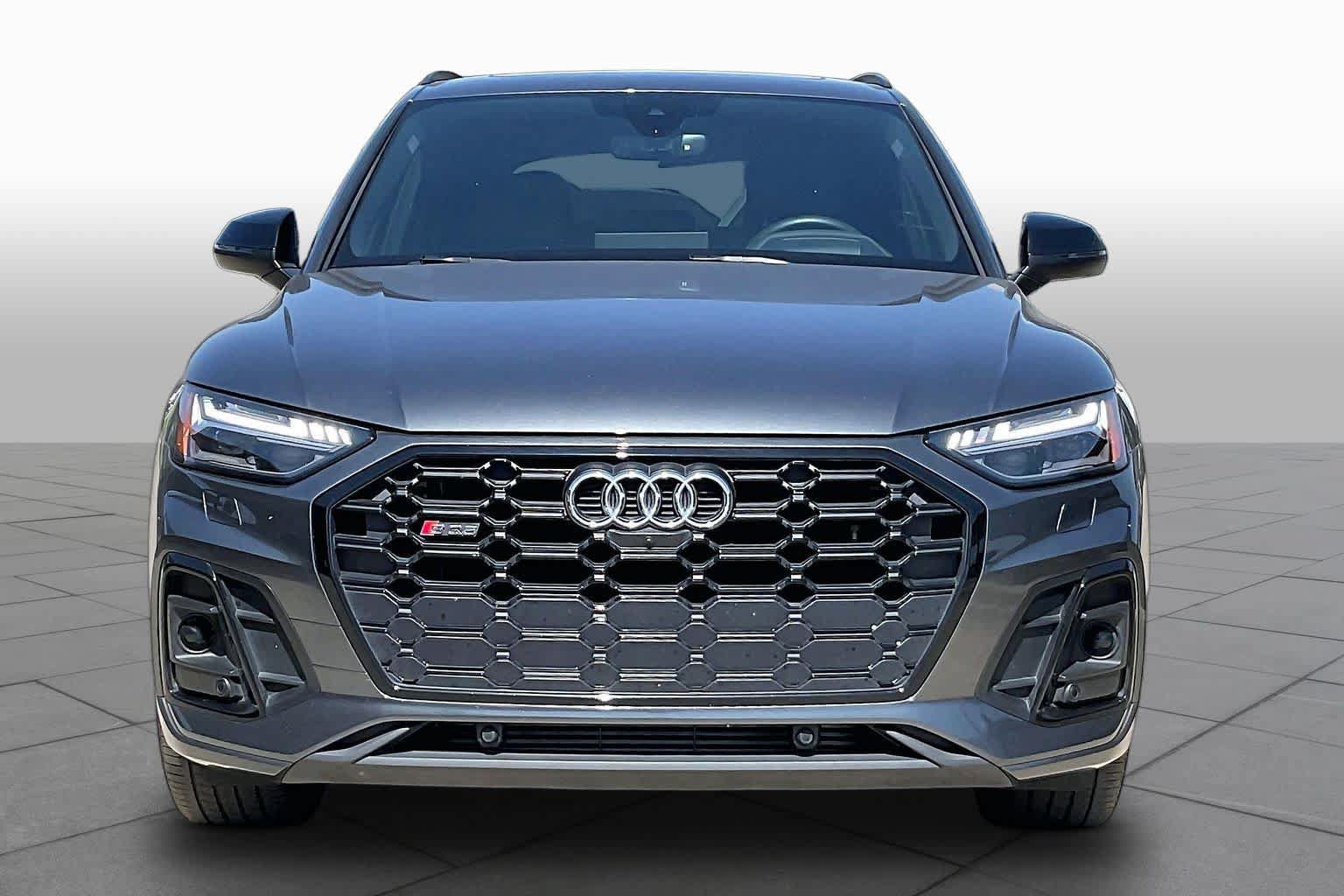 Used 2023 Audi SQ5 Prestige w/ Prestige Package AWD/4WD image 4