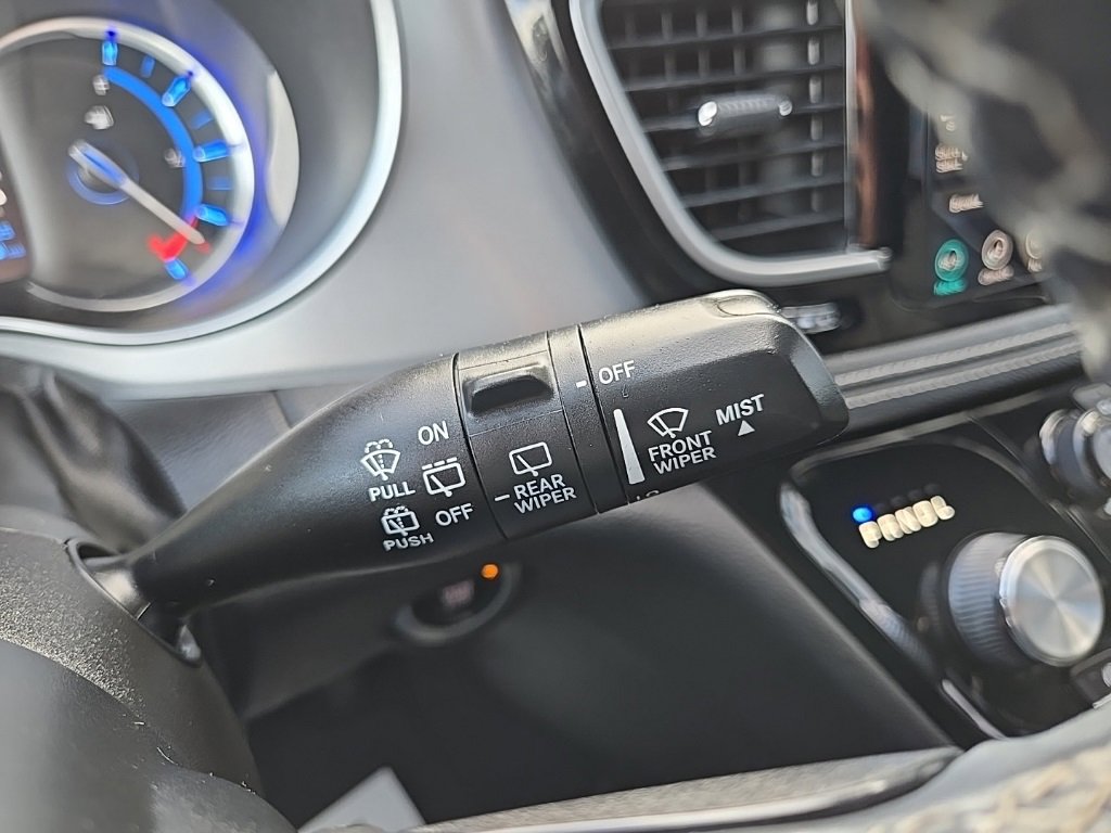 Used 2020 Chrysler Pacifica Limited w/ Advanced Safetytec Group image 47