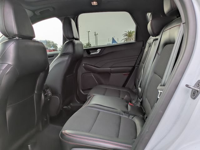 Used 2023 Ford Escape ST-Line AWD/4WD image 14