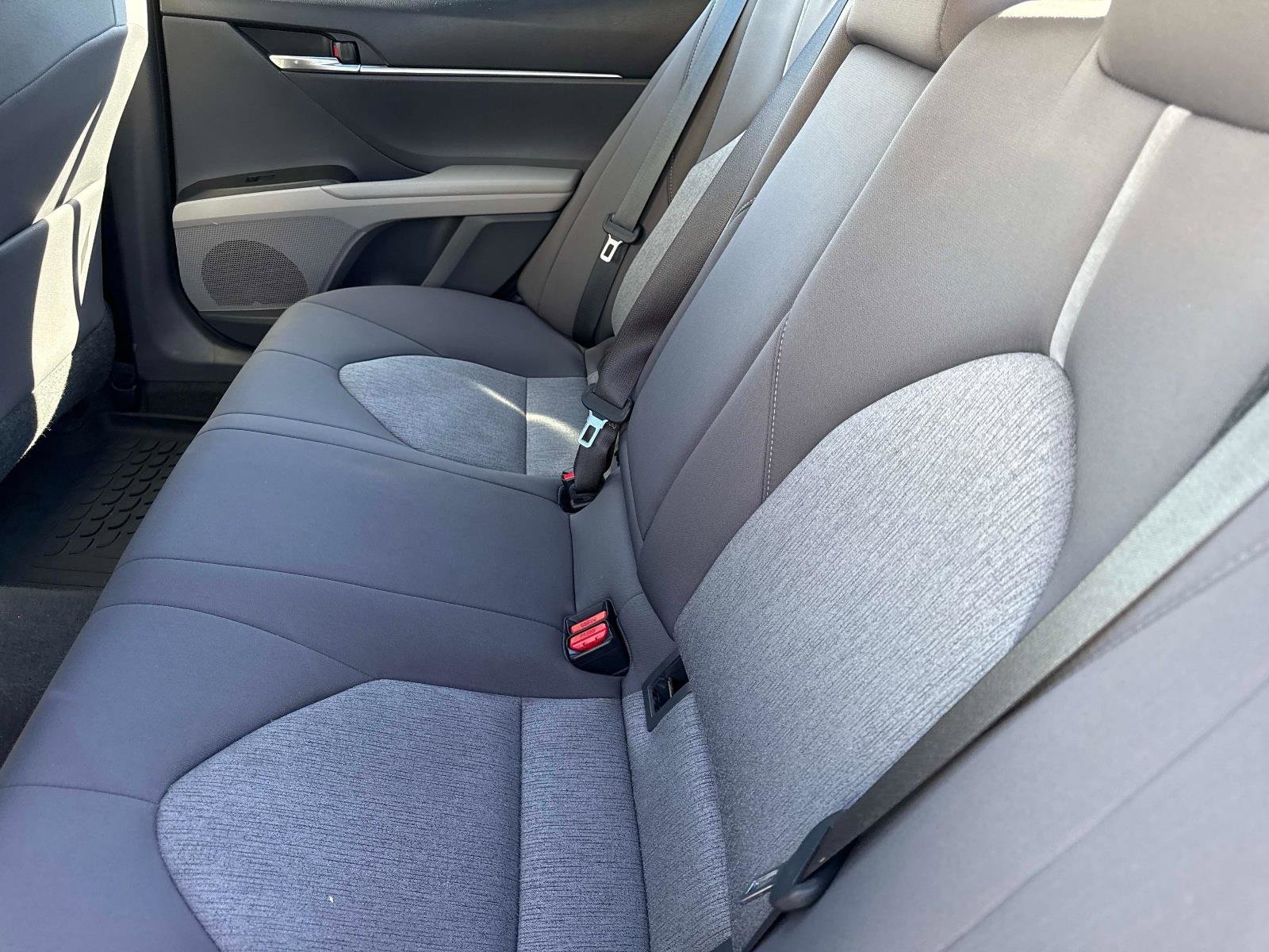 Used 2021 Toyota Camry LE image 13