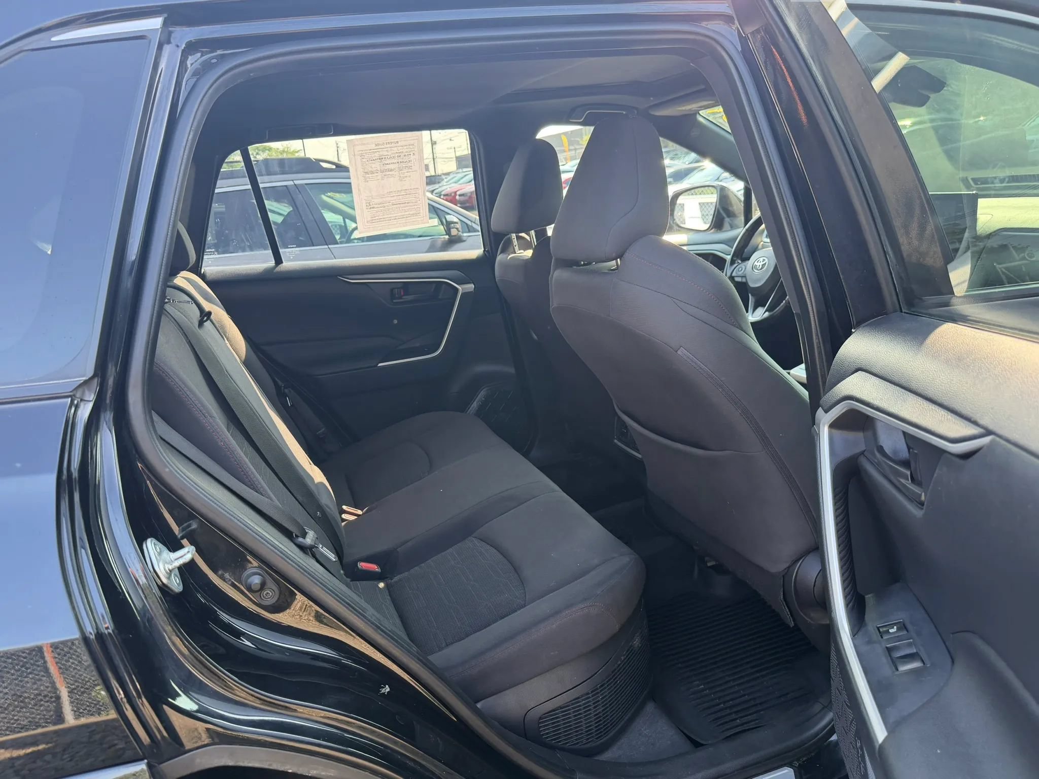 Used 2021 Toyota RAV4 SE w/ Weather & Moonroof Package AWD/4WD image 13