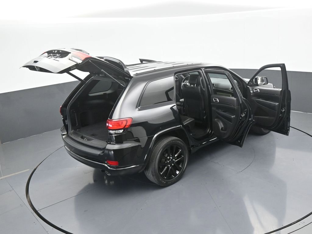 Used 2020 Jeep Grand Cherokee Altitude image 69