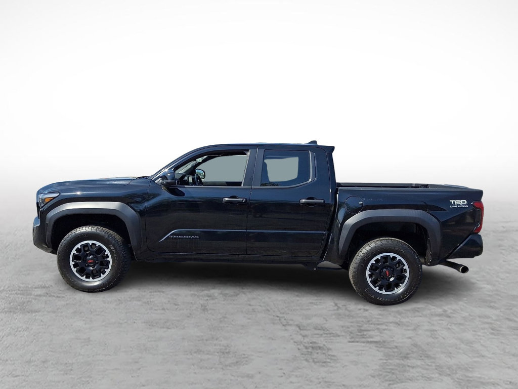 Used 2024 Toyota Tacoma TRD Off-Road AWD/4WD image 2