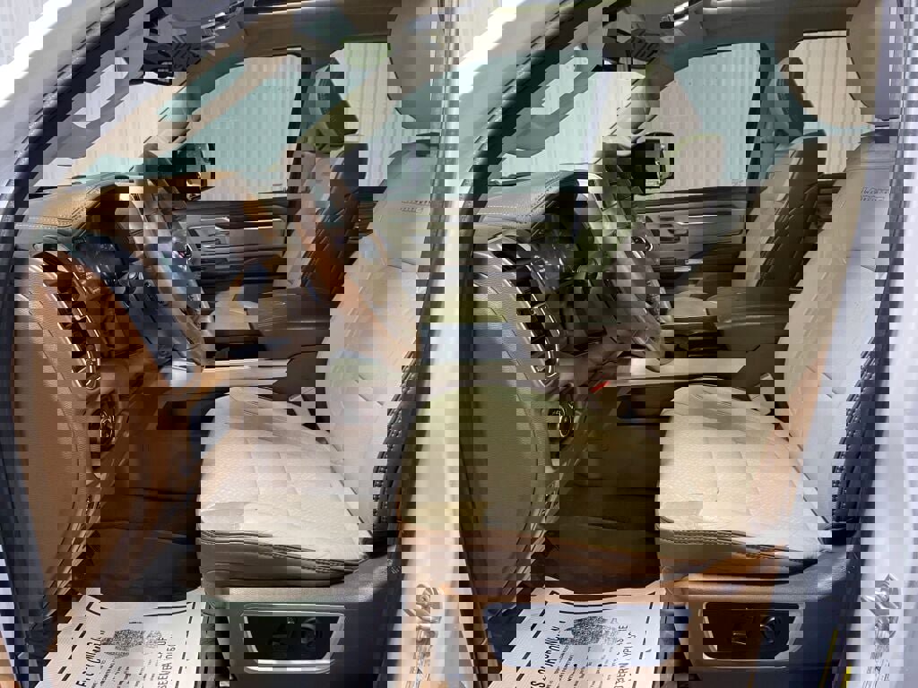 Used 2019 RAM 1500 Laramie image 8