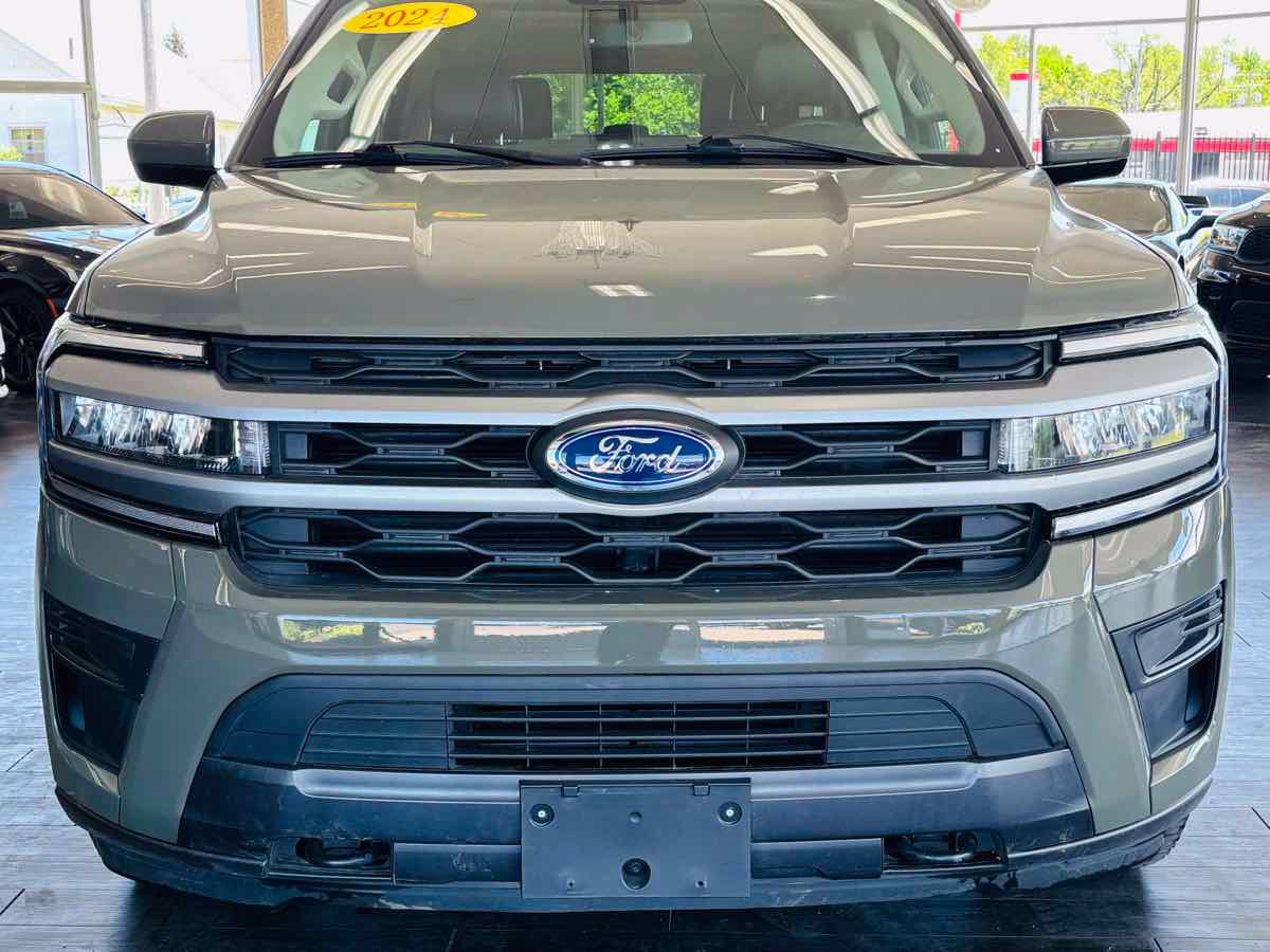 Used 2024 Ford Expedition Max XLT AWD/4WD image 20