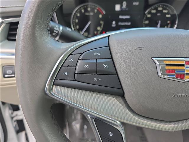 Used 2021 Cadillac XT5 Premium Luxury AWD/4WD image 17