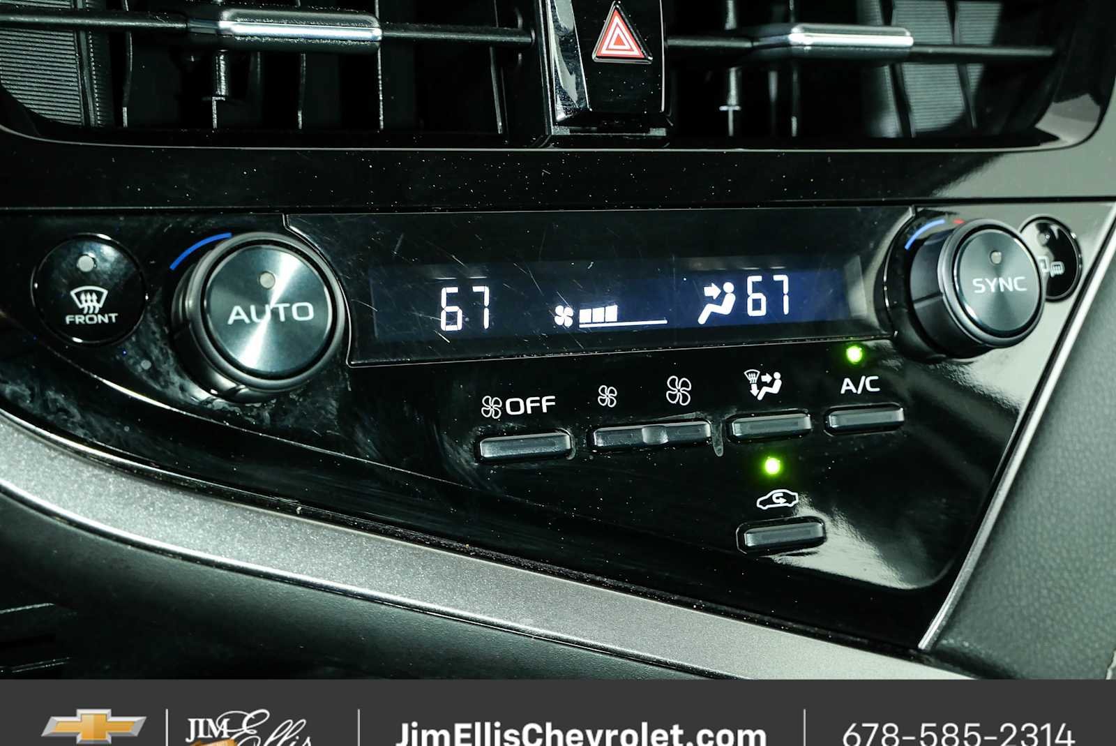 Used 2024 Toyota Camry SE FWD image 15