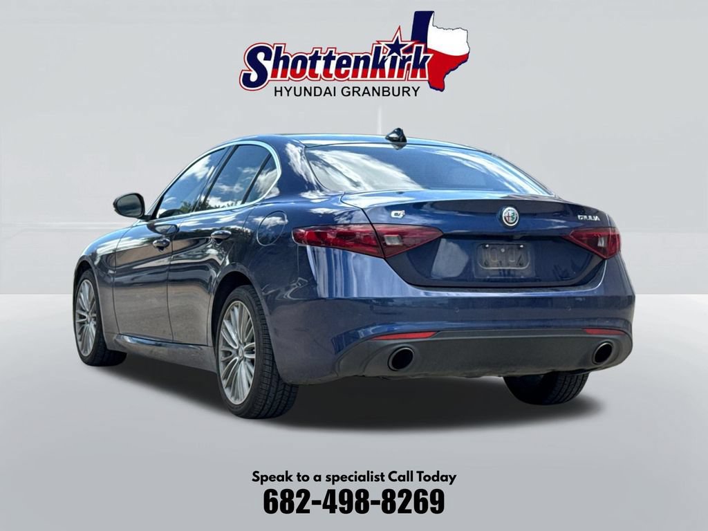 Used 2018 Alfa Romeo Giulia Ti w/ Quick Order Package 22X Lusso AWD/4WD image 8