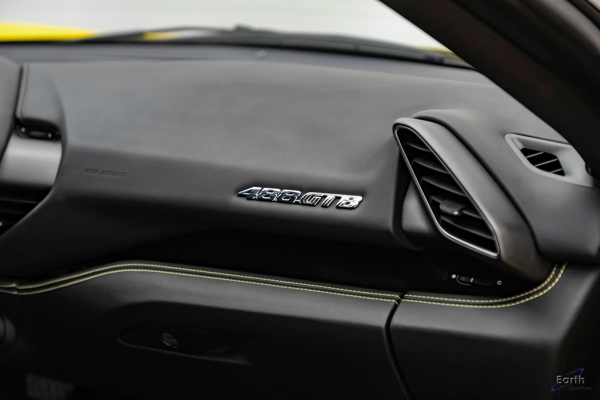 Used 2019 Ferrari 488 GTB RWD image 83
