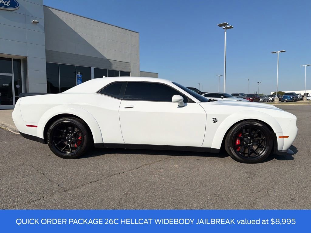 Used 2023 Dodge Challenger SRT Hellcat RWD image 2