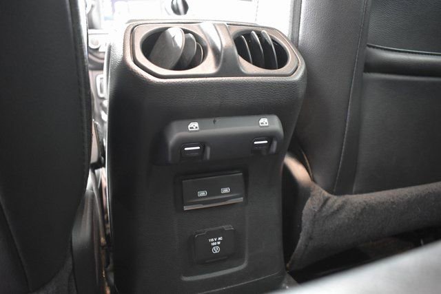 Used 2022 Jeep Wrangler Unlimited Sahara w/ Cold Weather Group image 36