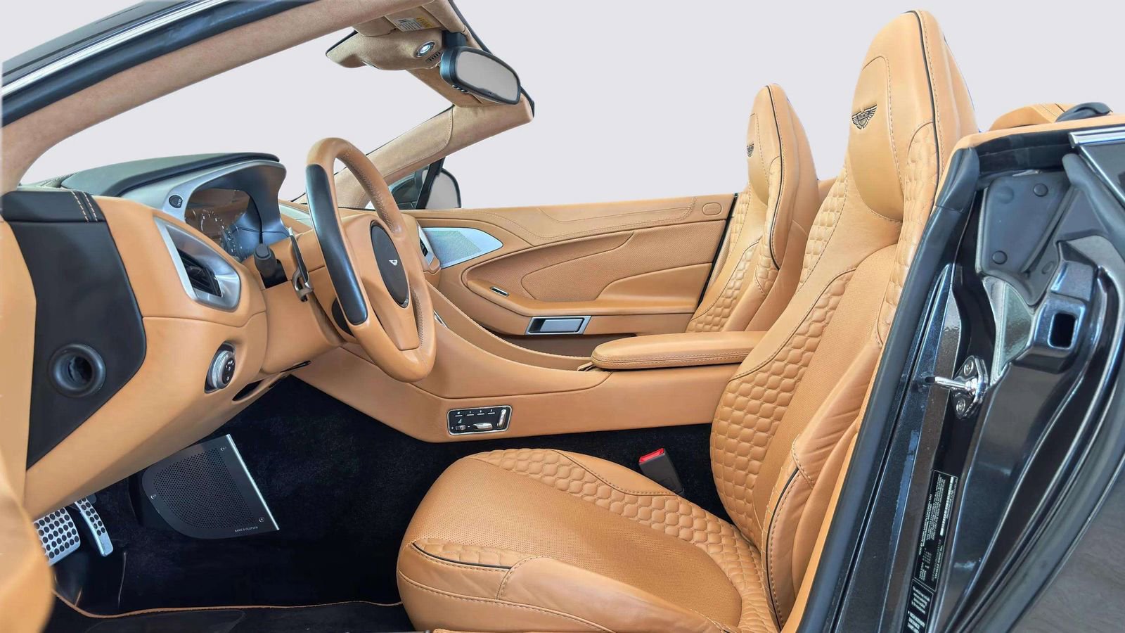 Used 2016 Aston Martin Vanquish Volante image 19