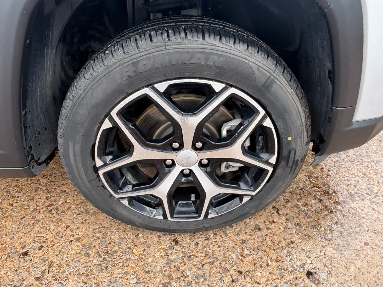 Used 2024 Jeep Compass Limited AWD/4WD image 9