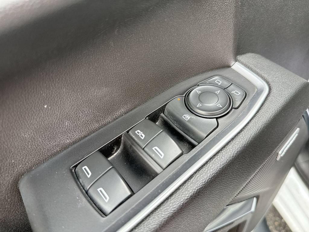 Used 2022 Chevrolet Silverado 1500 RST AWD/4WD image 13